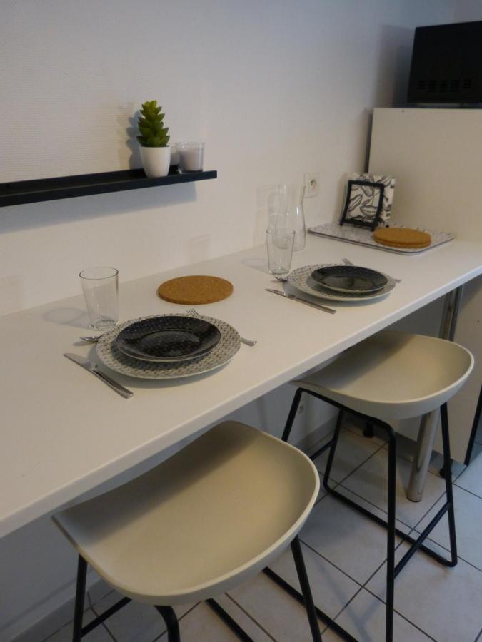 Appartement 1 Cherbourg Centre Avec Netflix Et Wifi Exterior photo
